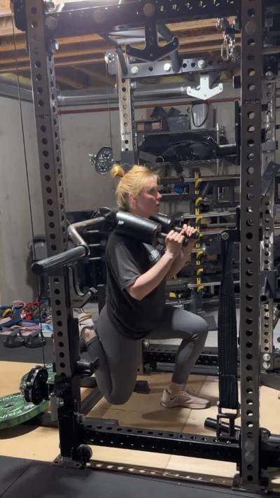 Bulgarian Split Squats with the EliteFTS SS Yoke Bar are π¨βπ³π